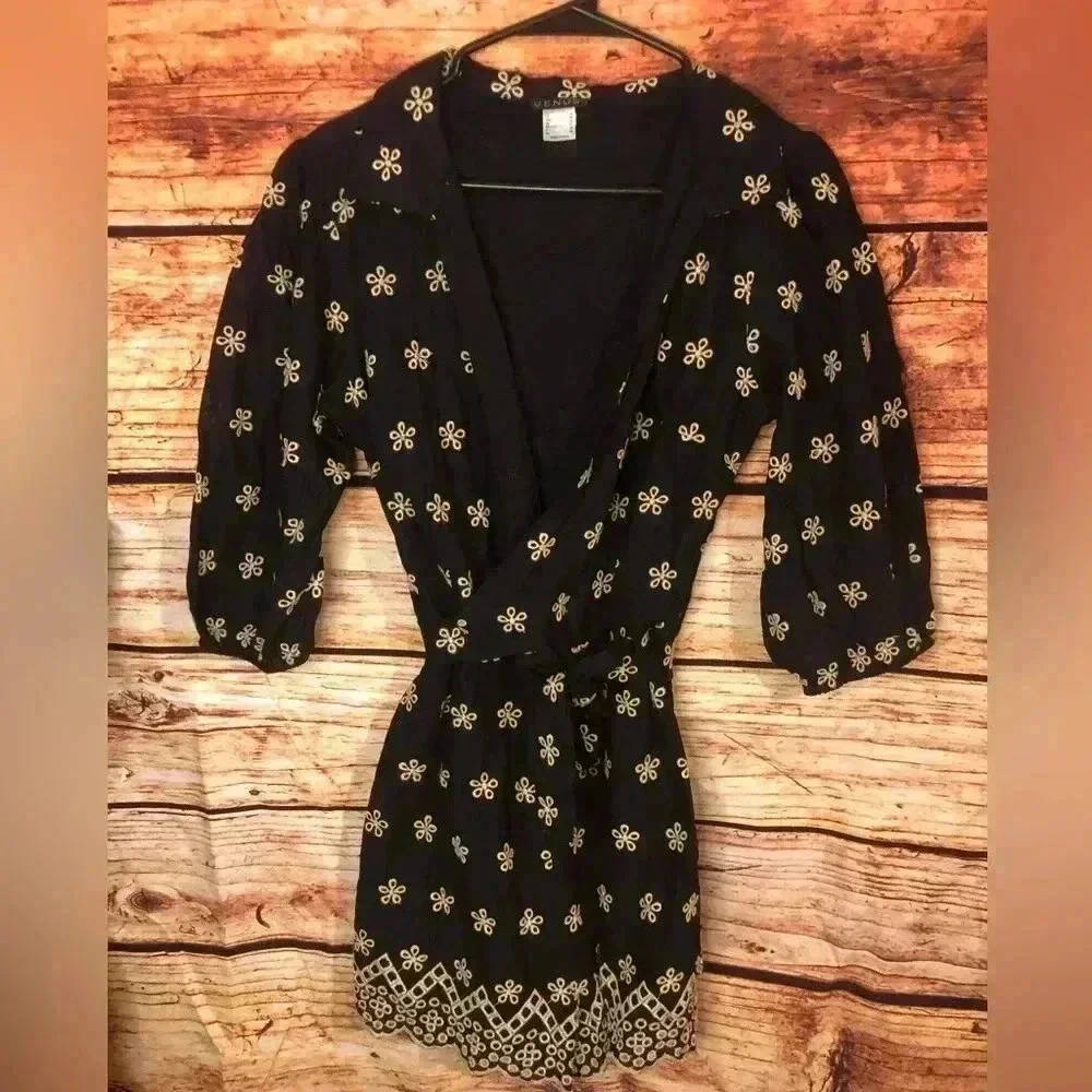 VENUS Women’s Black and Cream Floral Romper Many Sizes NWOT and NWT